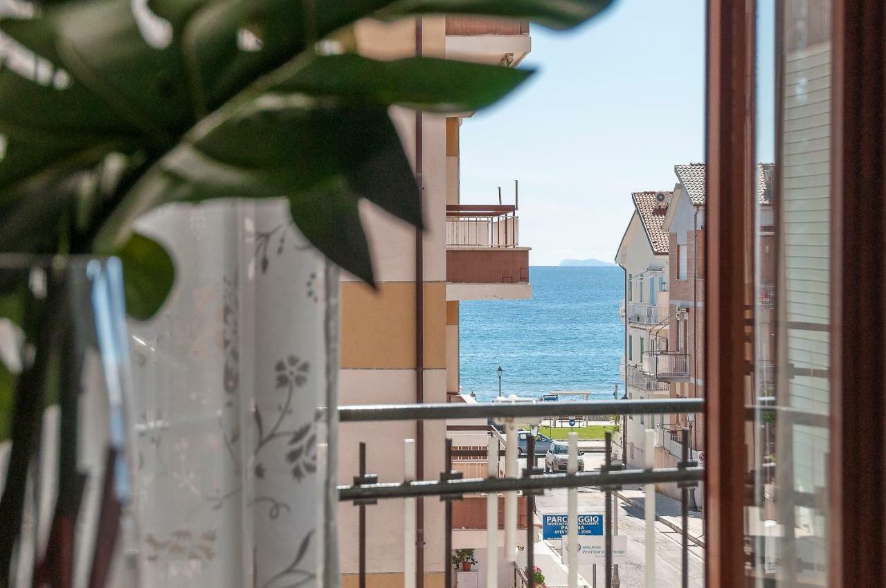 Casa Vacanza Flora Lejlighed Sperlonga Eksteriør billede